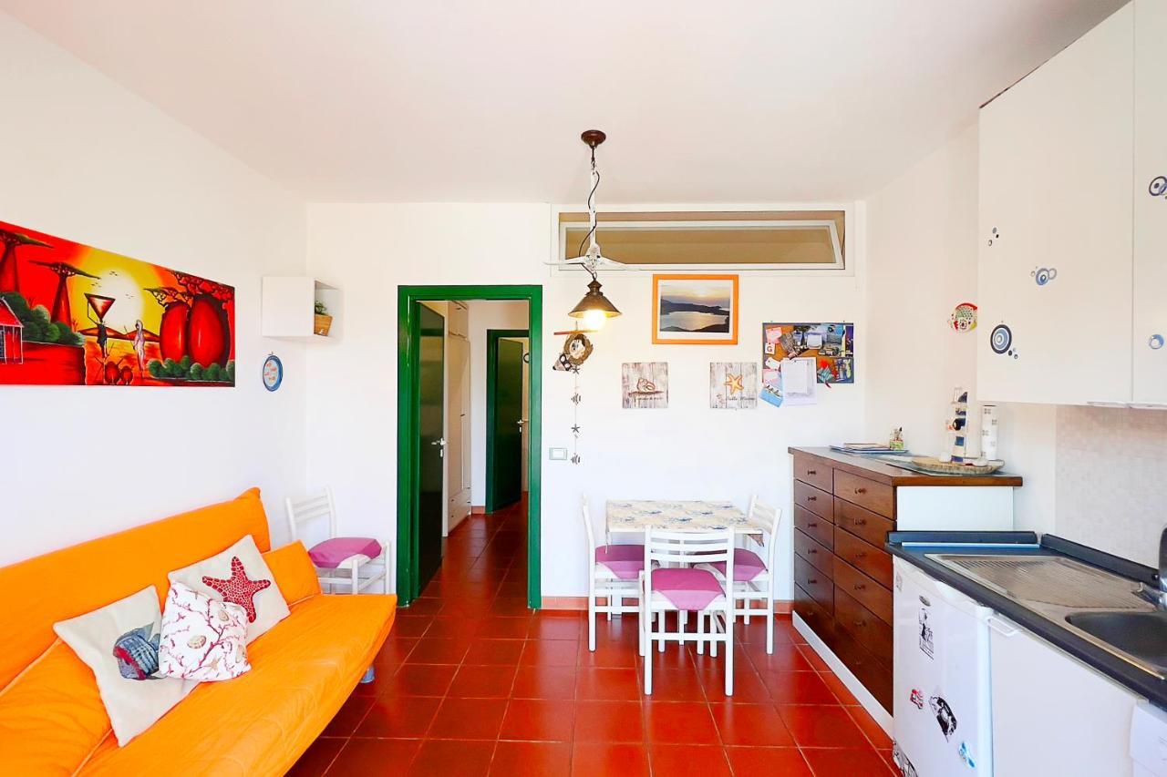 Villa Bilocale Sant'Anna Vicolo Del Mughetto Exterior foto